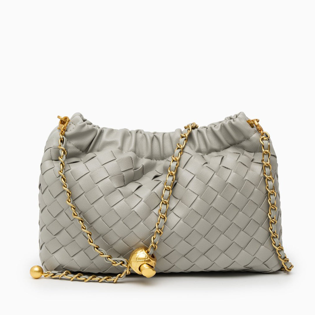 Crimson Lattice Chain Shoulder Bag – FIORENE