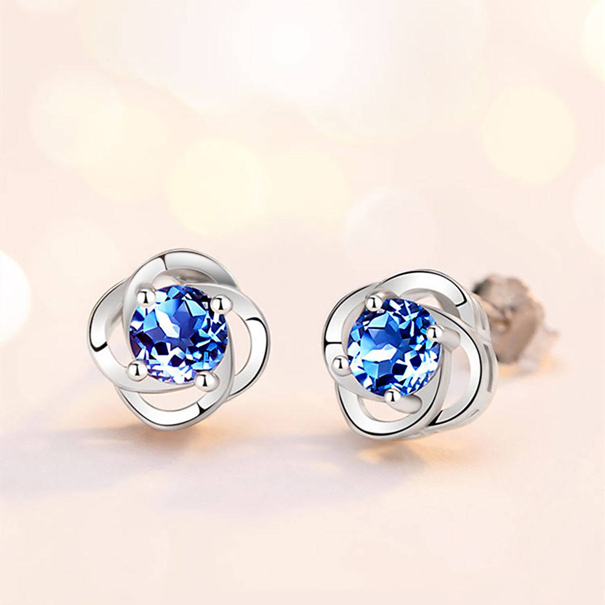 Lyra Bloom Stud Earrings - FIORENE
