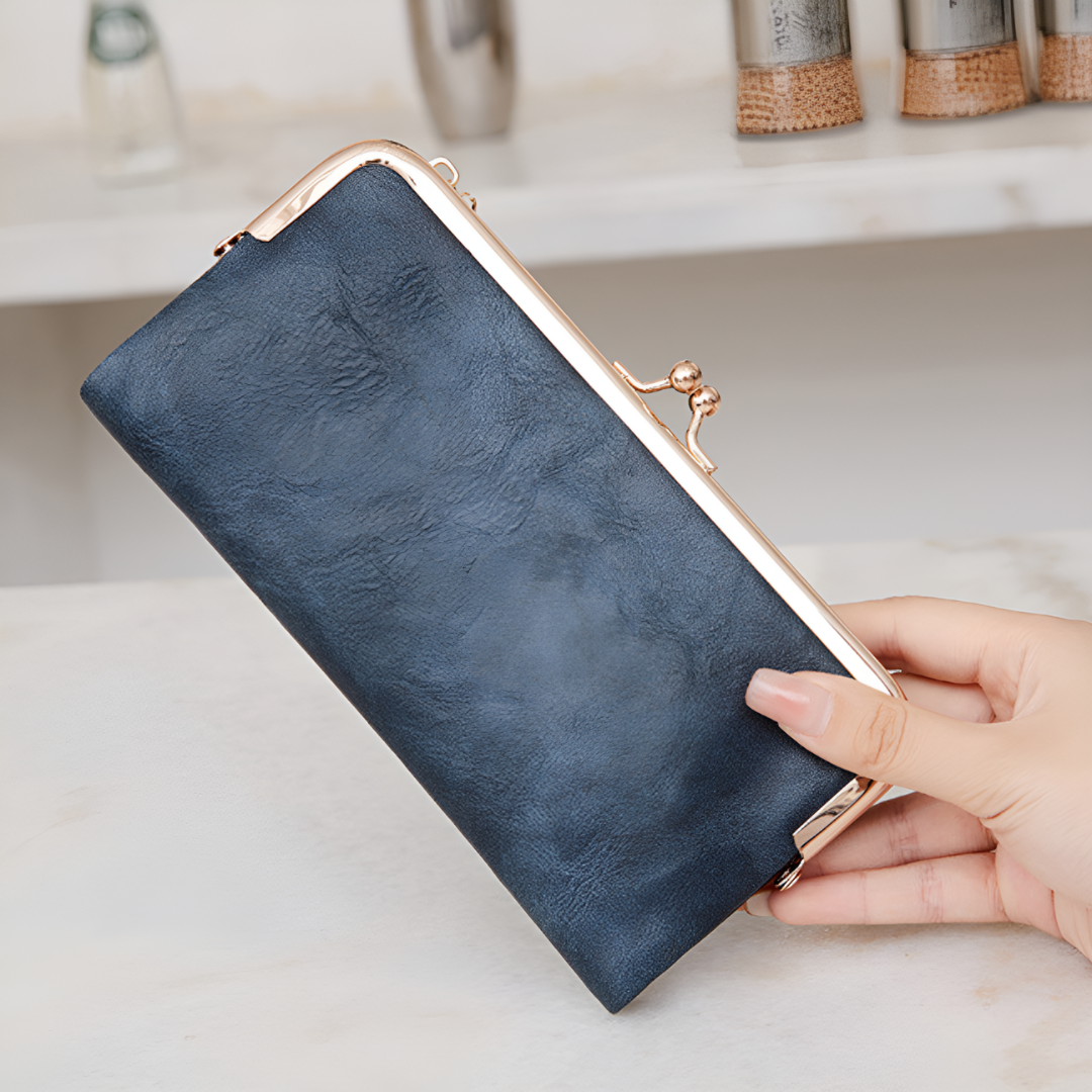 Velvet Noir Kisslock Wallet – FIORENE