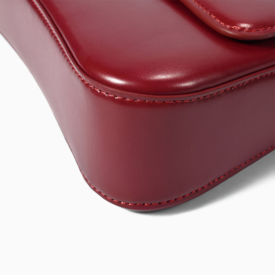 Sleek Leather Shoulder Bag - FIORENE