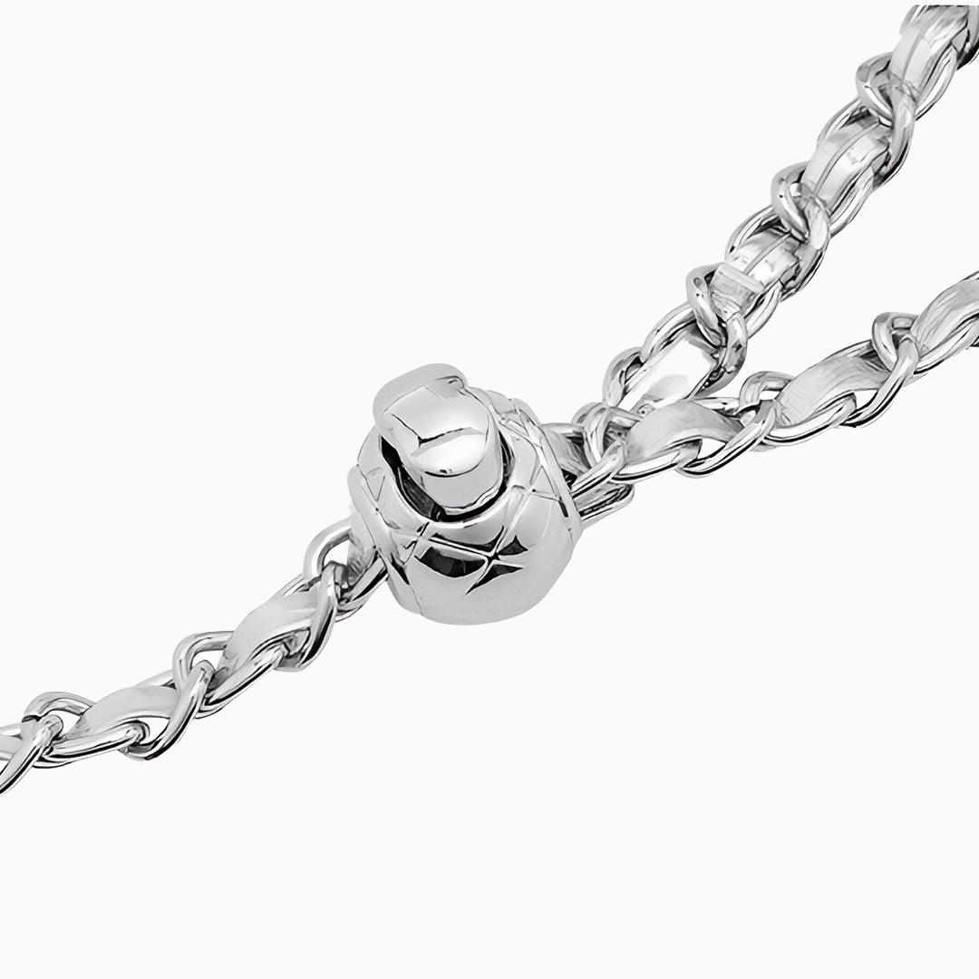 Silver Gleam Chain Clutch – FIORENE