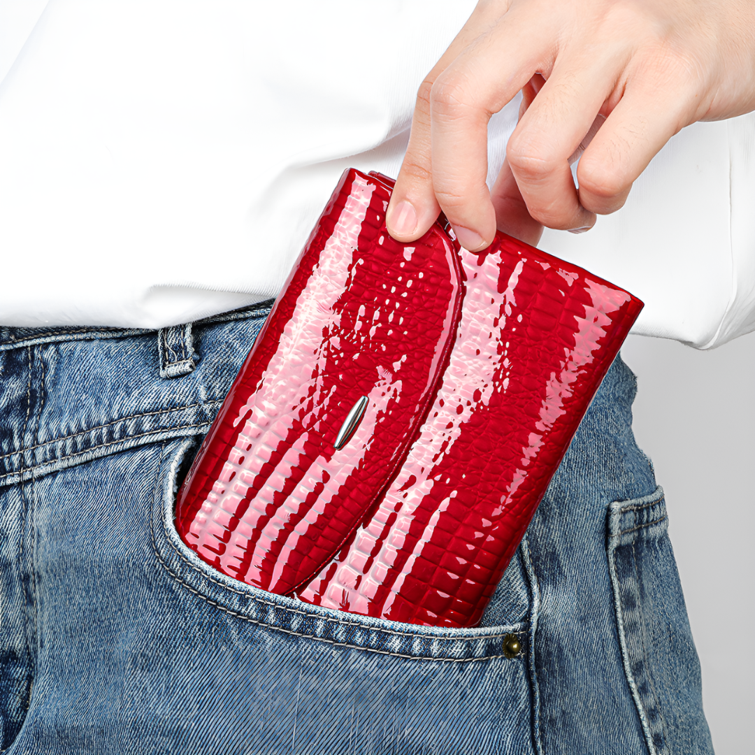 Crimson Croco Wallet – FIORENE