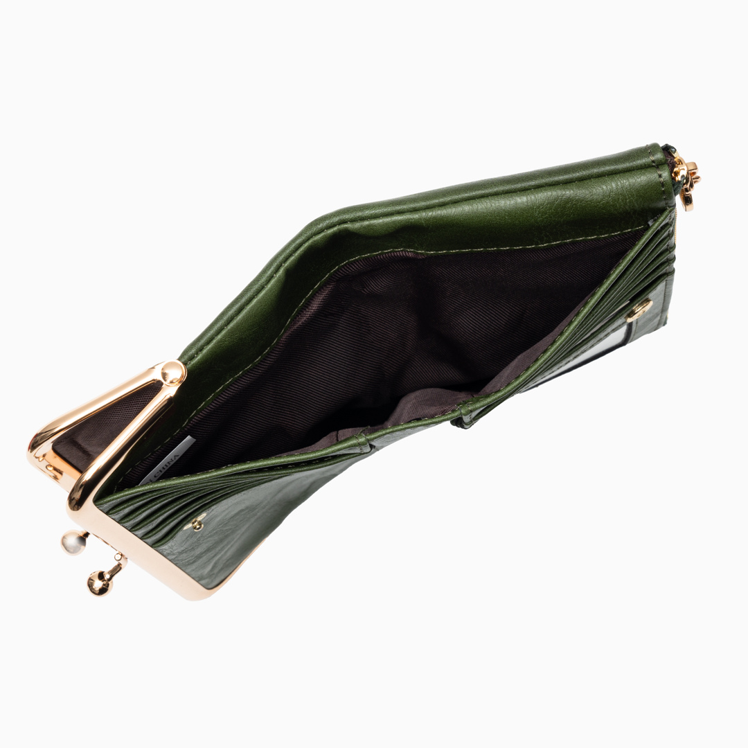 Velvet Noir Kisslock Wallet – FIORENE