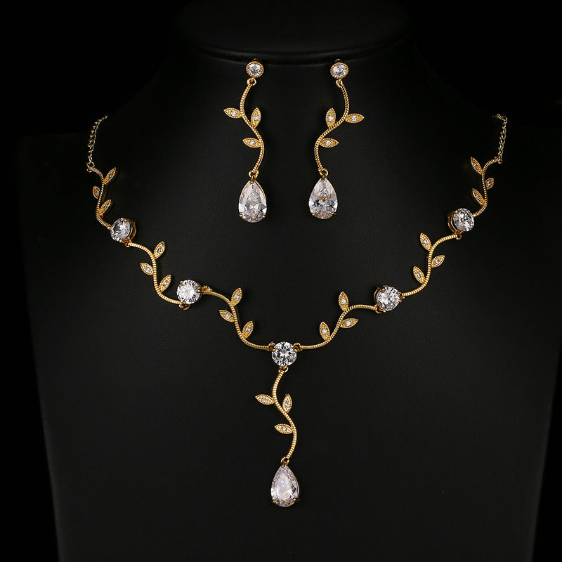 Golden Blossom Necklace Set – FIORENE