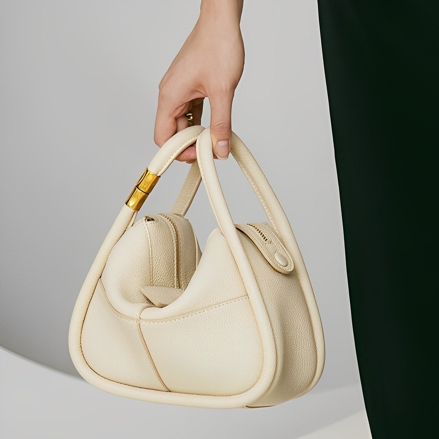 Panelled Leather Shoulder Bag – FIORENE