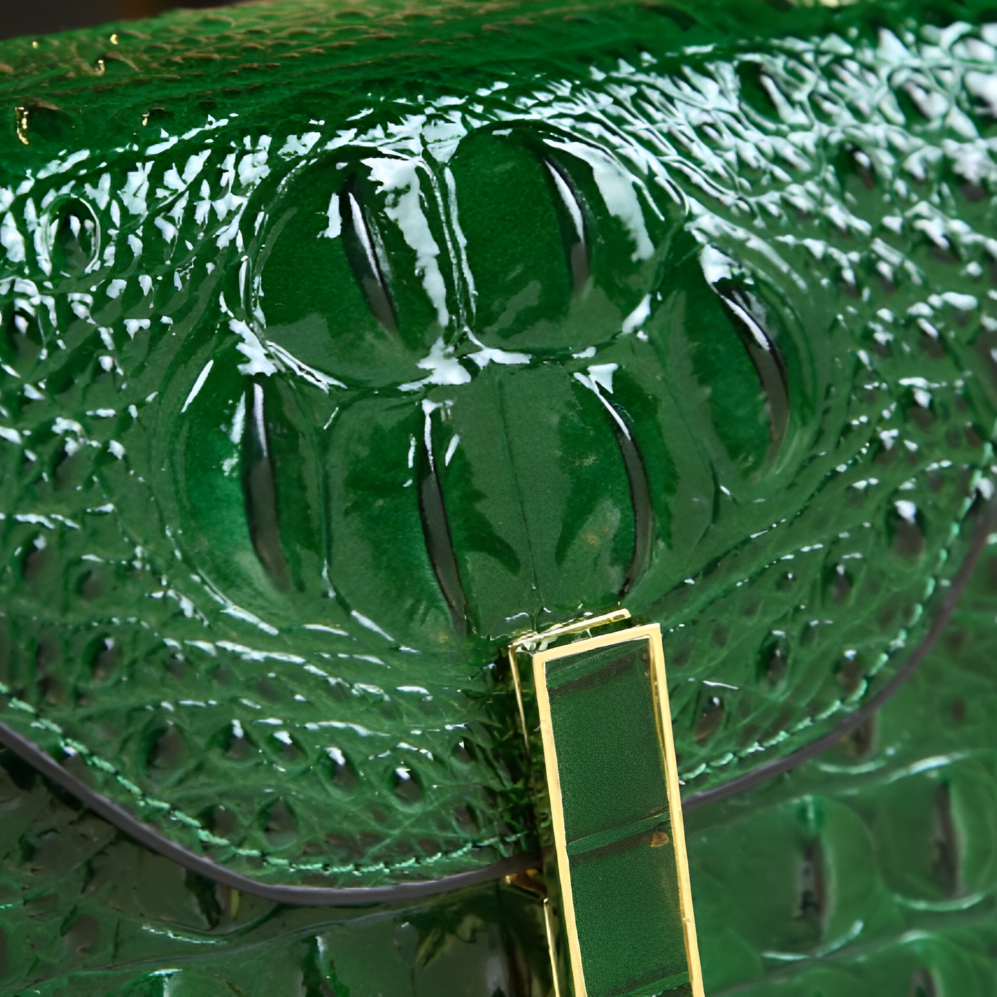 Emerald Croc Handbag – FIORENE