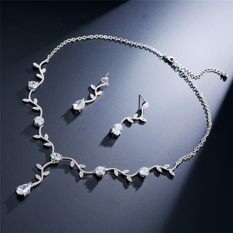 Golden Blossom Necklace Set – FIORENE