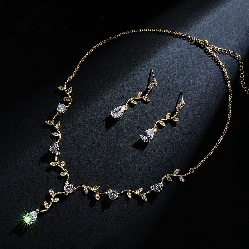 Golden Blossom Necklace Set – FIORENE