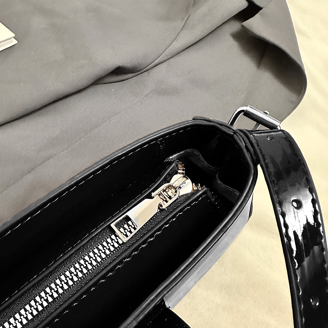 Patented Charm Shoulder Bag - FIORENE.