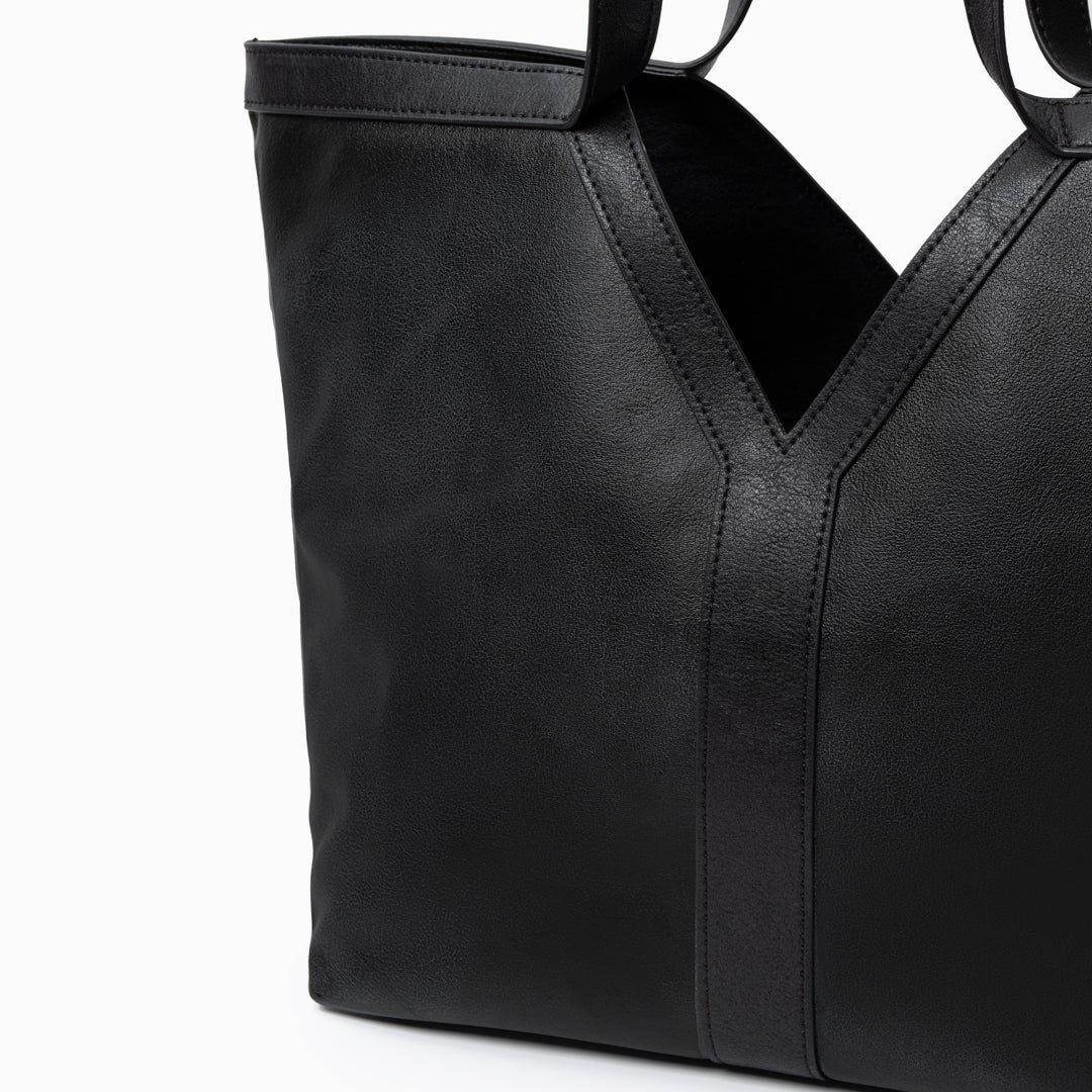 V-Cut Sleek Leather Tote Bag – FIORENE