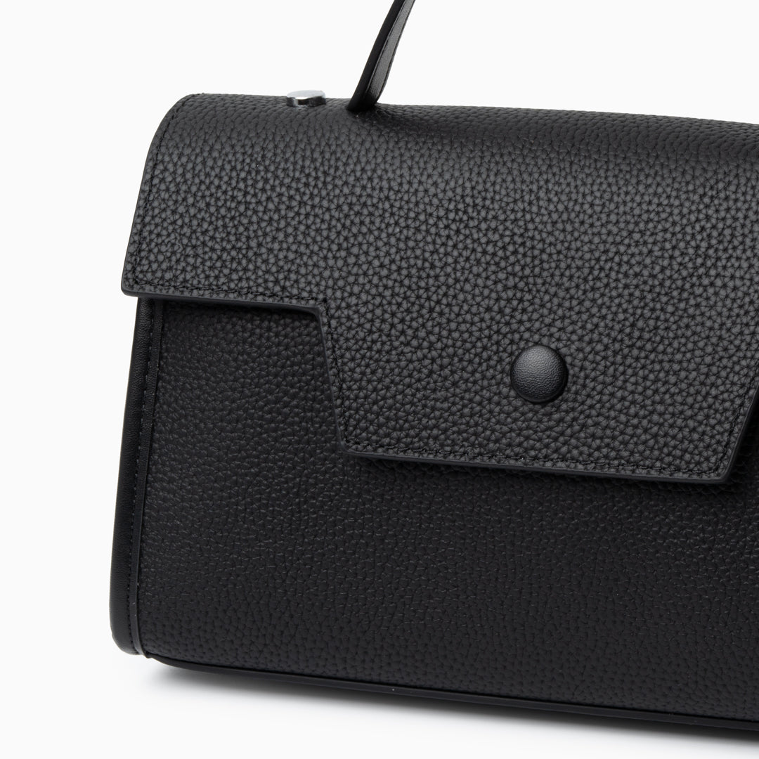 Ebony Crest Flap Shoulder Bag – FIORENE