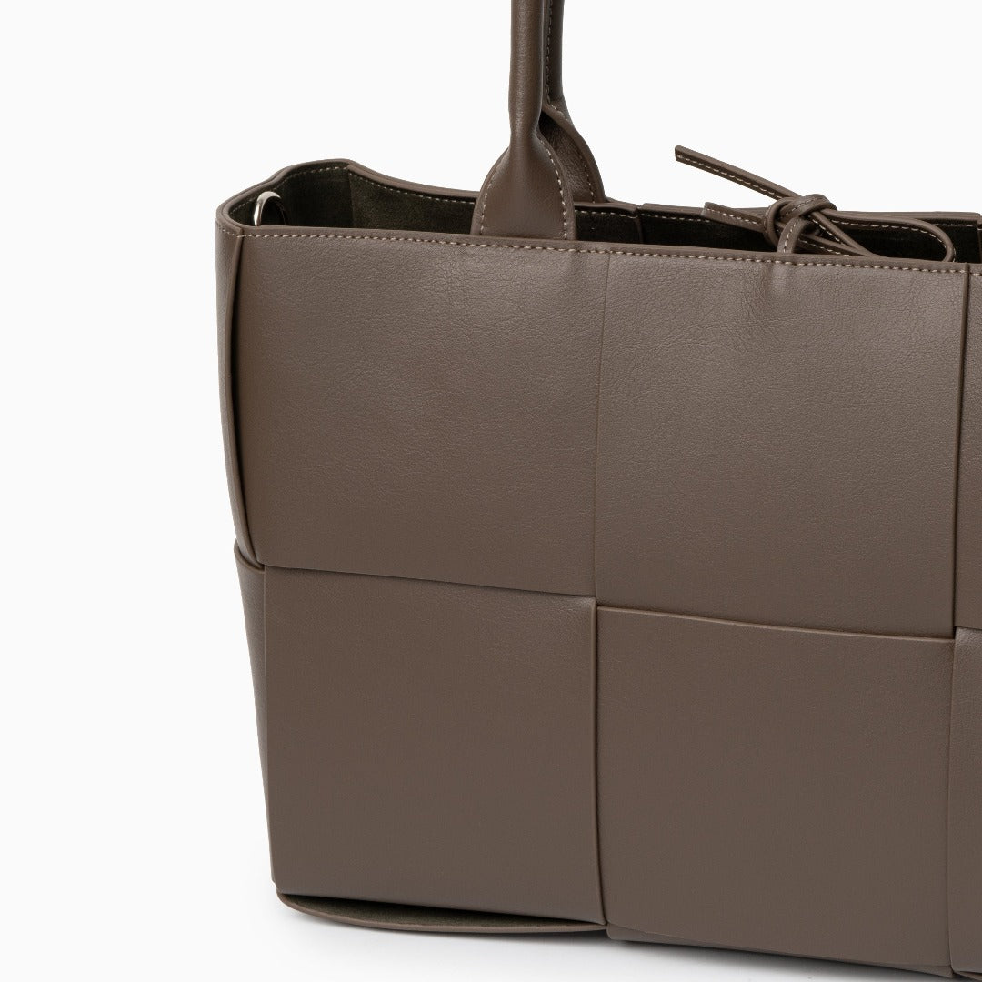 Mocha Grid Panel Tote Bag – FIORENE