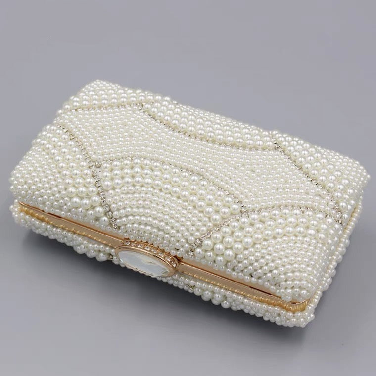 Pearl Symphony Clutch – FIORENE