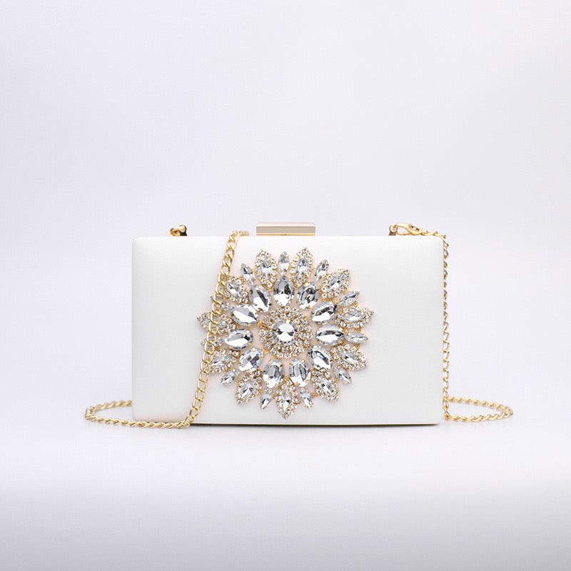 Clara Radiance Crystal Clutch – FIORENE