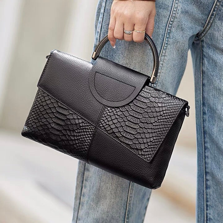 Midnight Croc Shoulder Bag – FIORENE