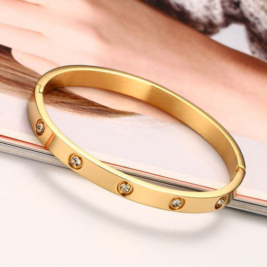 Élan Diamond Rivet Bracelet– FIORENE
