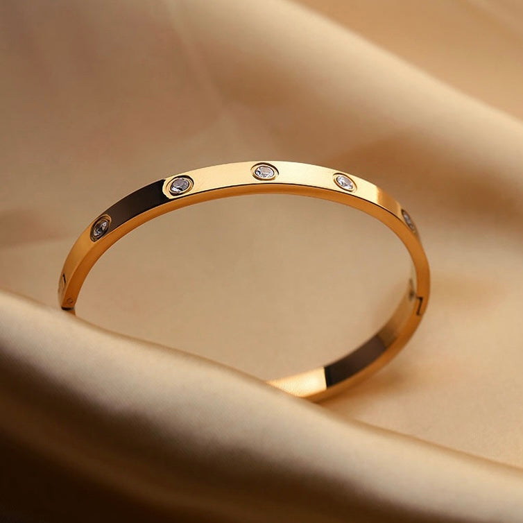 Élan Diamond Rivet Bracelet– FIORENE