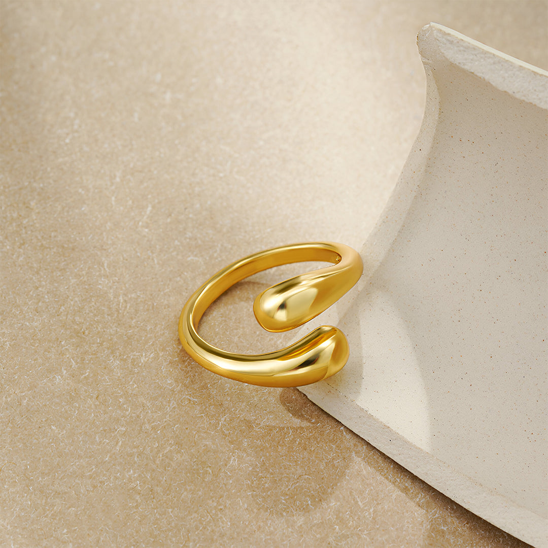 Fluid Embrace Ring – FIORENE