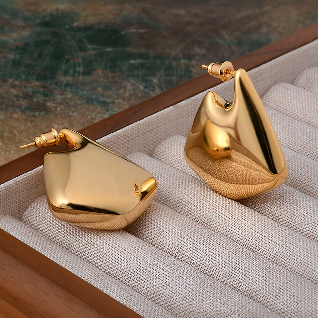 Golden Silhouette Earrings – FIORENE