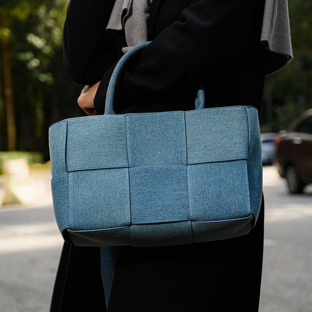 Azure Woven Denim Tote Bag – FIORENE