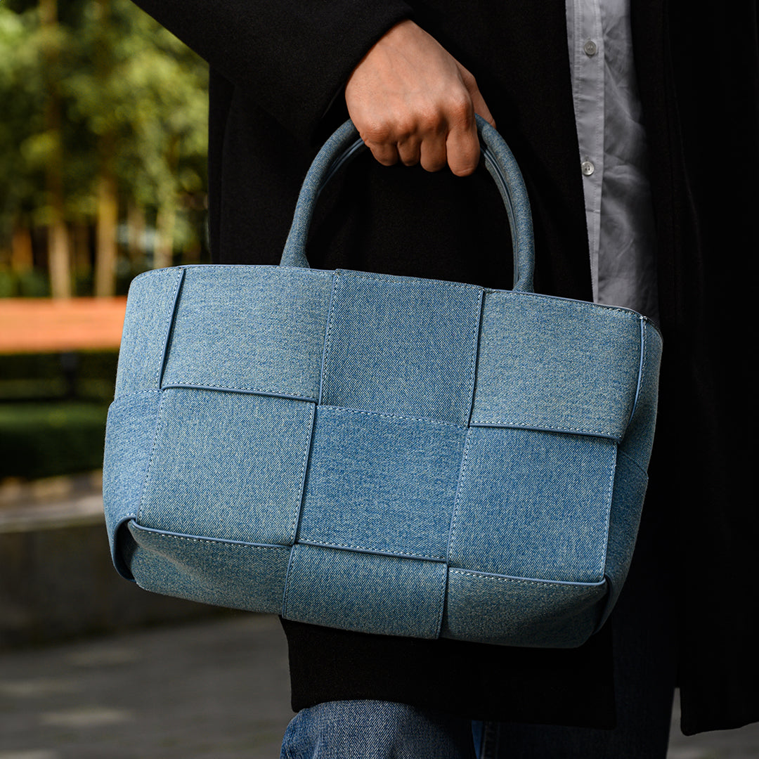 Azure Woven Denim Tote Bag – FIORENE
