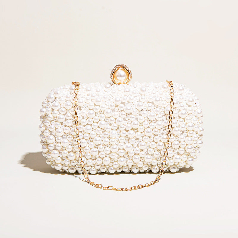 Aurielle Pearl Embrace Clutch – FIORENE