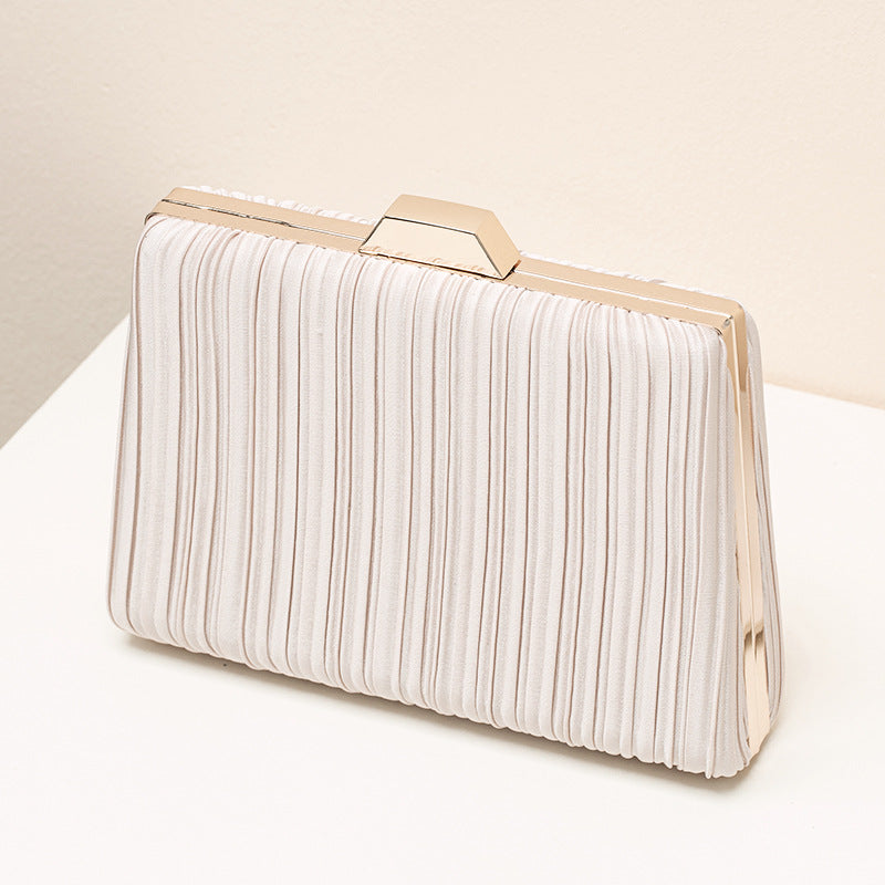 Pleated Serenity Halo Clutch – FIORENE
