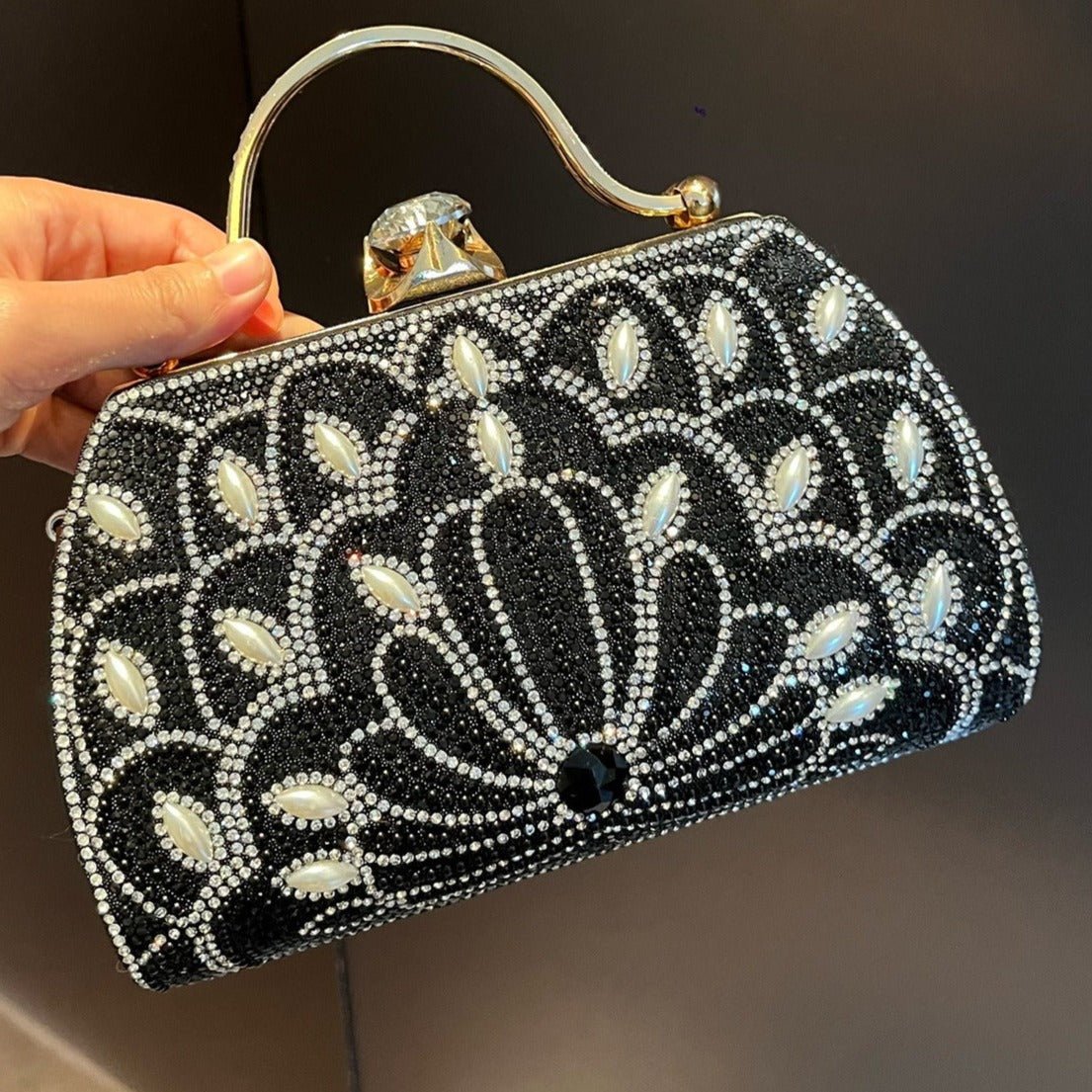 Crystal Bloom Clutch – FIORENE