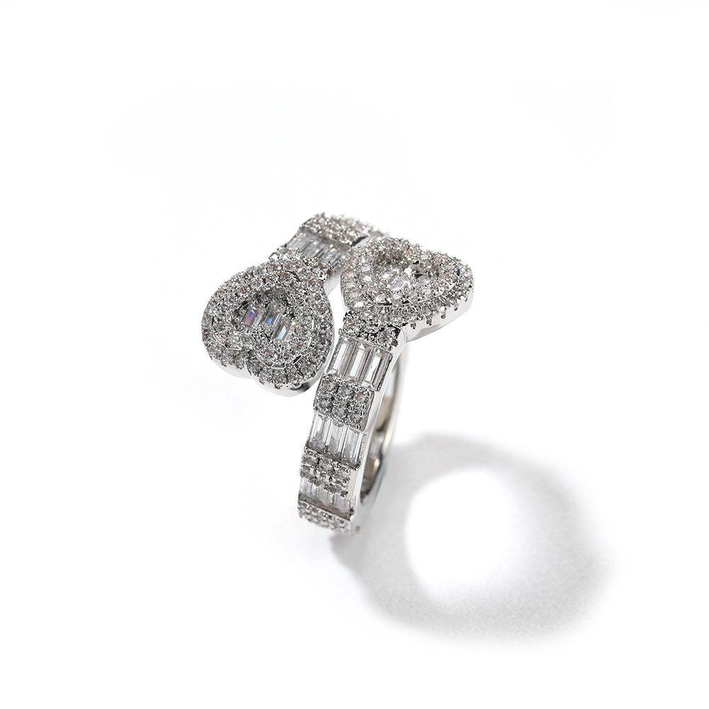 Golden Heart Baguette Ring – FIORENE