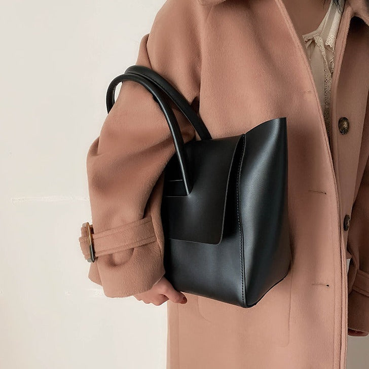 Cognac Essence Tote Bag – FIORENE