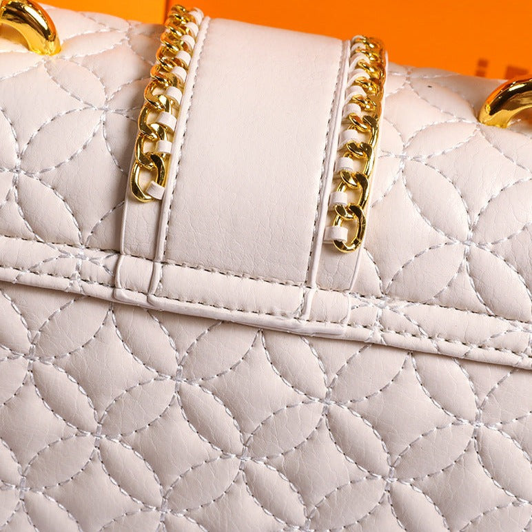 Quilted Radiance Shoulder Bag – FIORENE