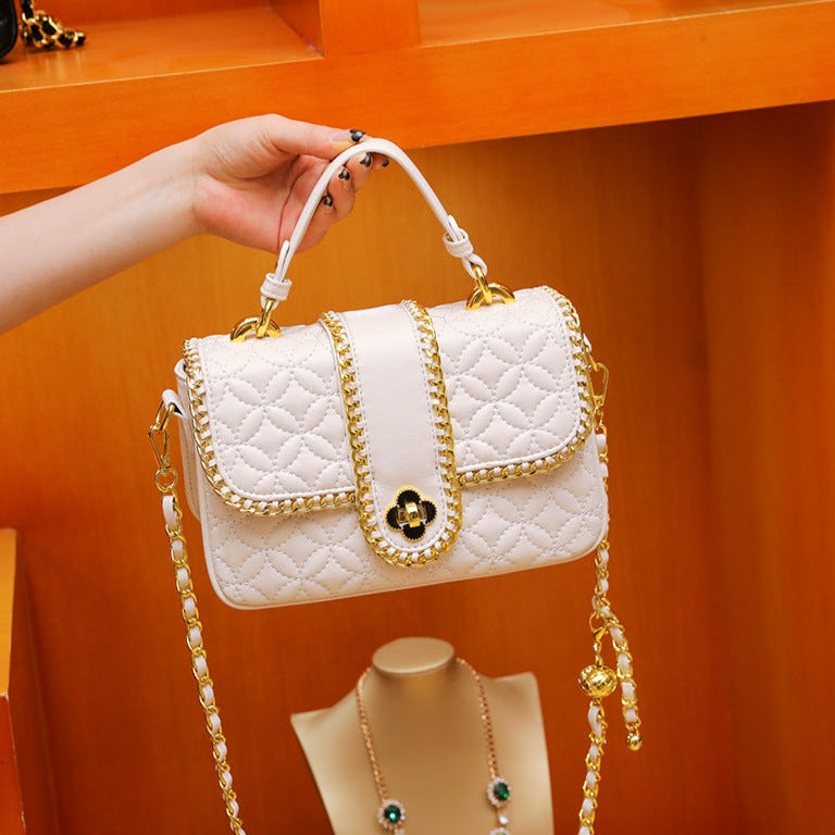 Quilted Radiance Shoulder Bag – FIORENE