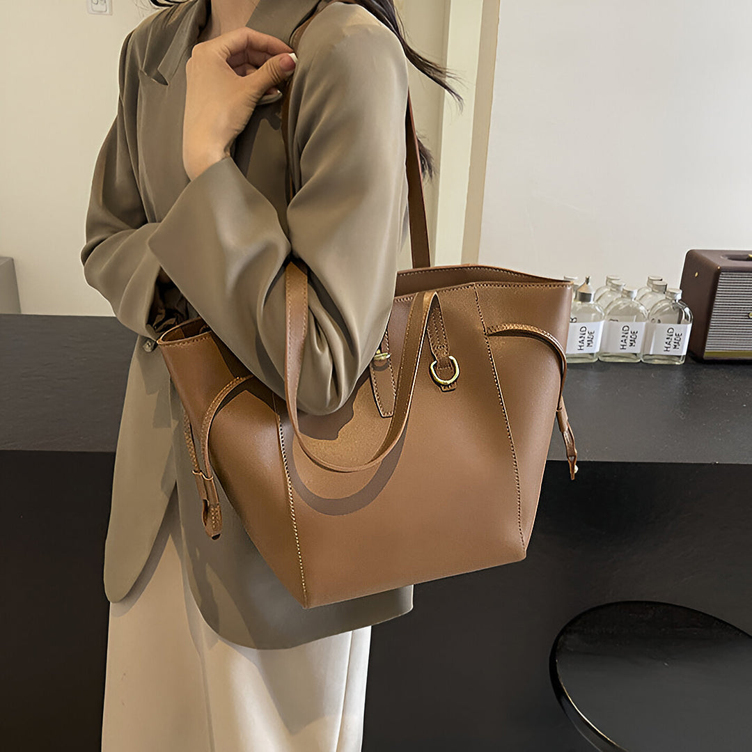 Caramel Grace Tote Bag – FIORENE