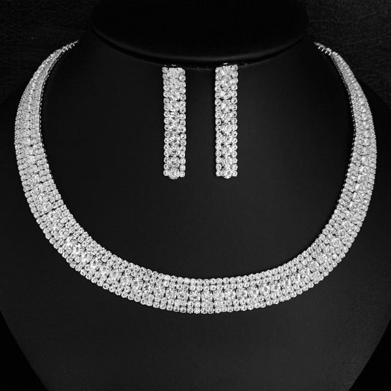 Golden Radiance Necklace Set – FIORENE