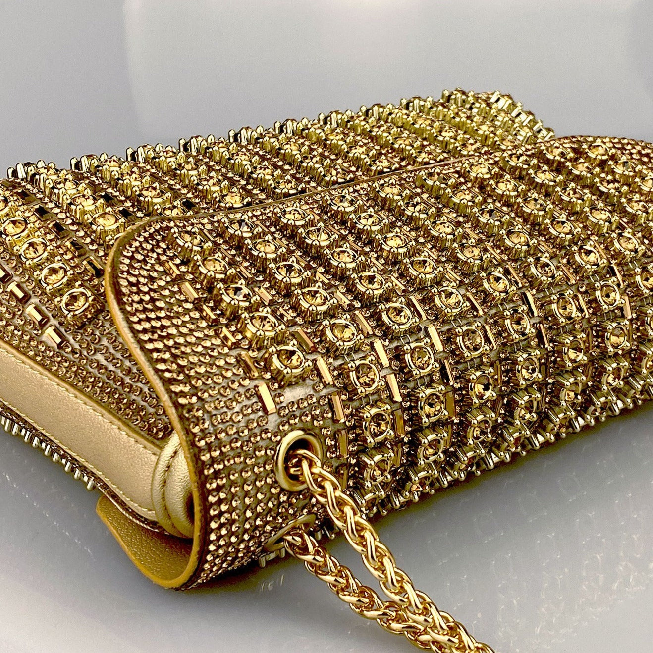 Azure Crystal Crossbody Bag – FIORENE
