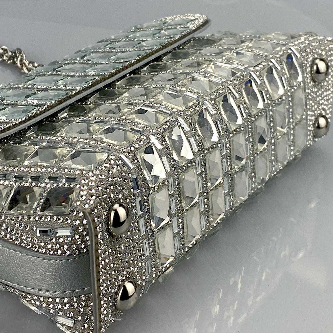 Diamond Prism Crossbody Bag – FIORENE