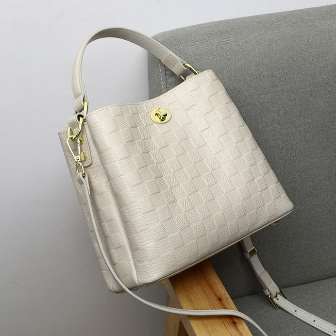 Éloïse Checkered Shoulder Bag – FIORENE