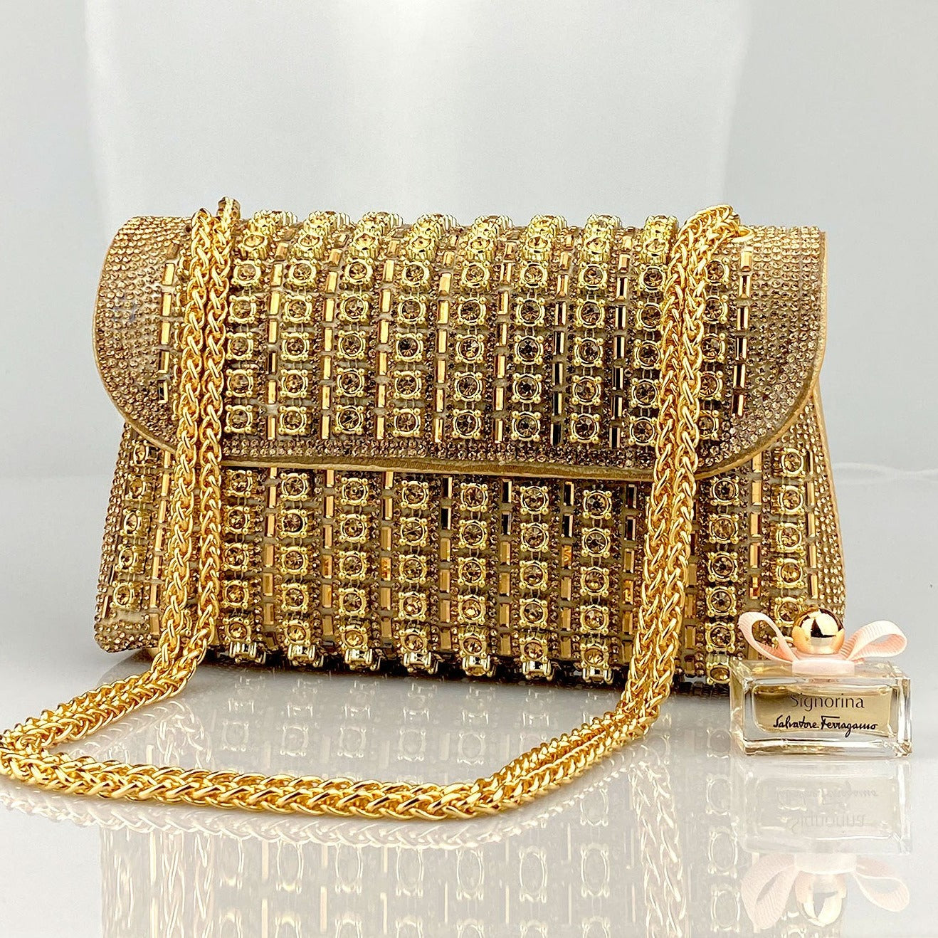 Azure Crystal Crossbody Bag – FIORENE