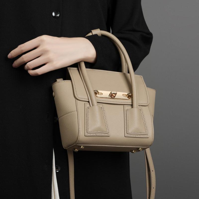 Almond Gold Shoulder Bag – FIORENE