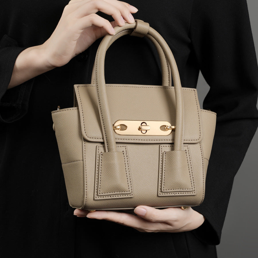 Almond Gold Shoulder Bag – FIORENE