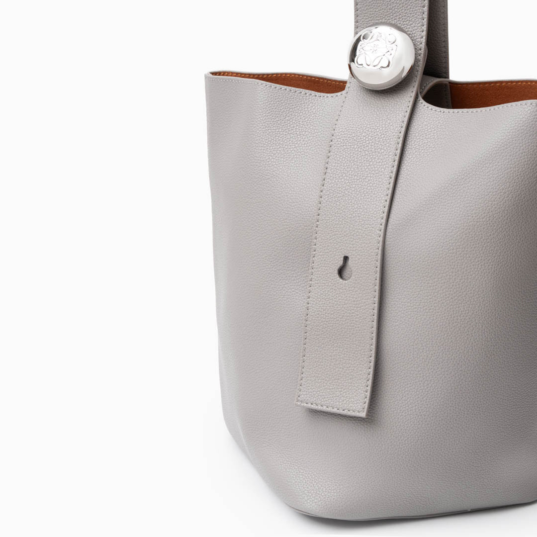 Minimalist Luxe Crossbody Bag - FIORENE