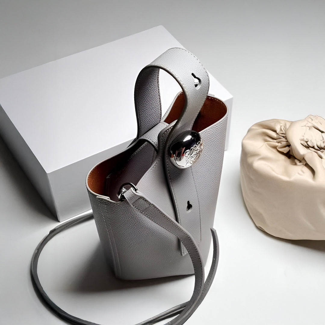 Minimalist Luxe Crossbody Bag - FIORENE