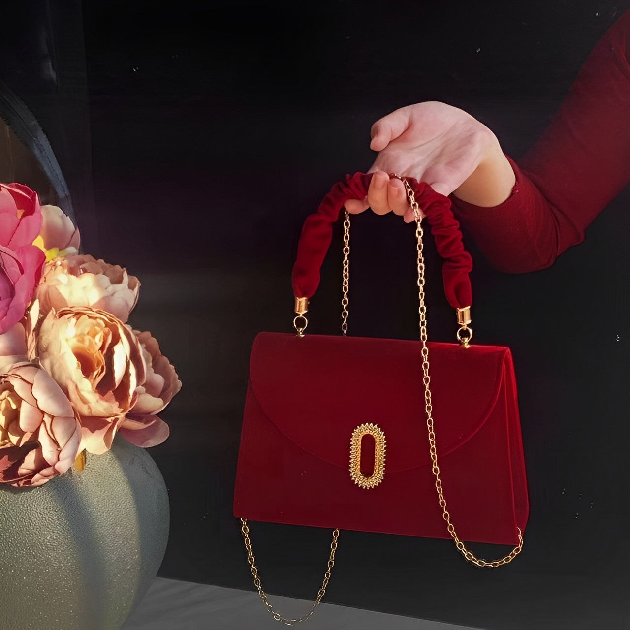 Crimson Velvet Romance Handbag – FIORENE