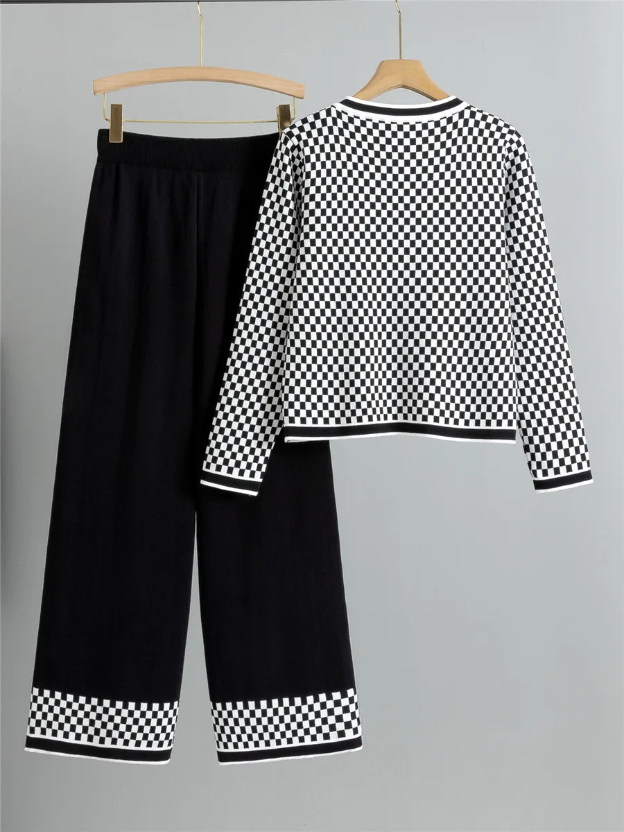 Checkmate Studio Knit Set – FIORENE