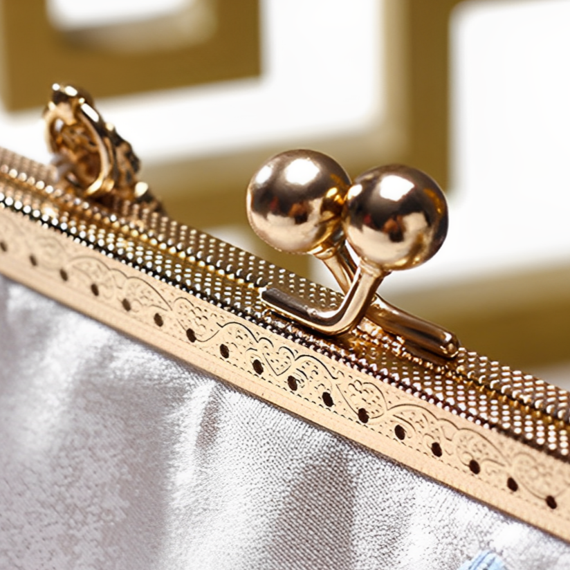 Embroidered Blossom Frame Clutch – FIORENE