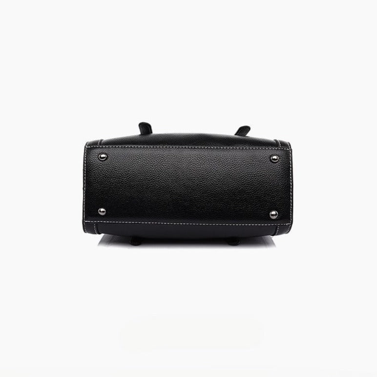 Onyx Serpent Texture Tote Bag – FIORENE