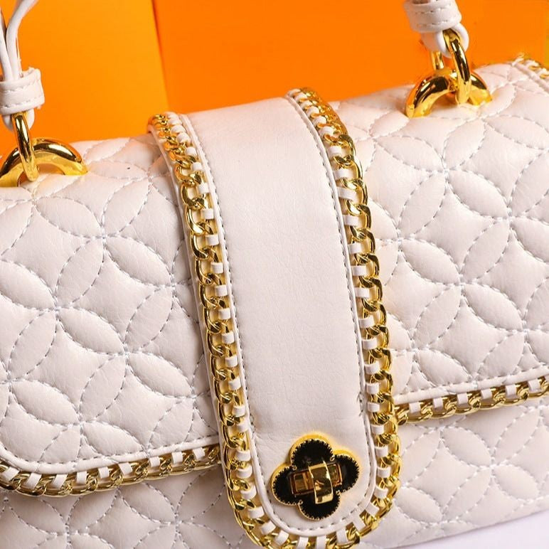 Quilted Radiance Shoulder Bag – FIORENE