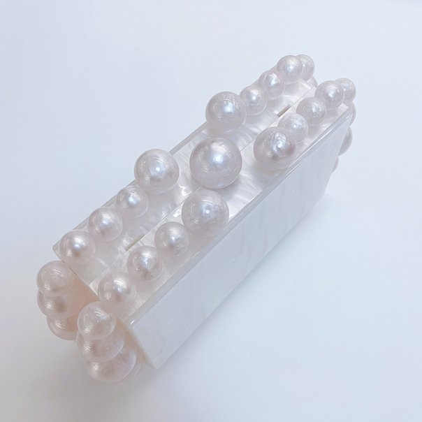 Pearlescent Bubble Box Clutch – FIORENE