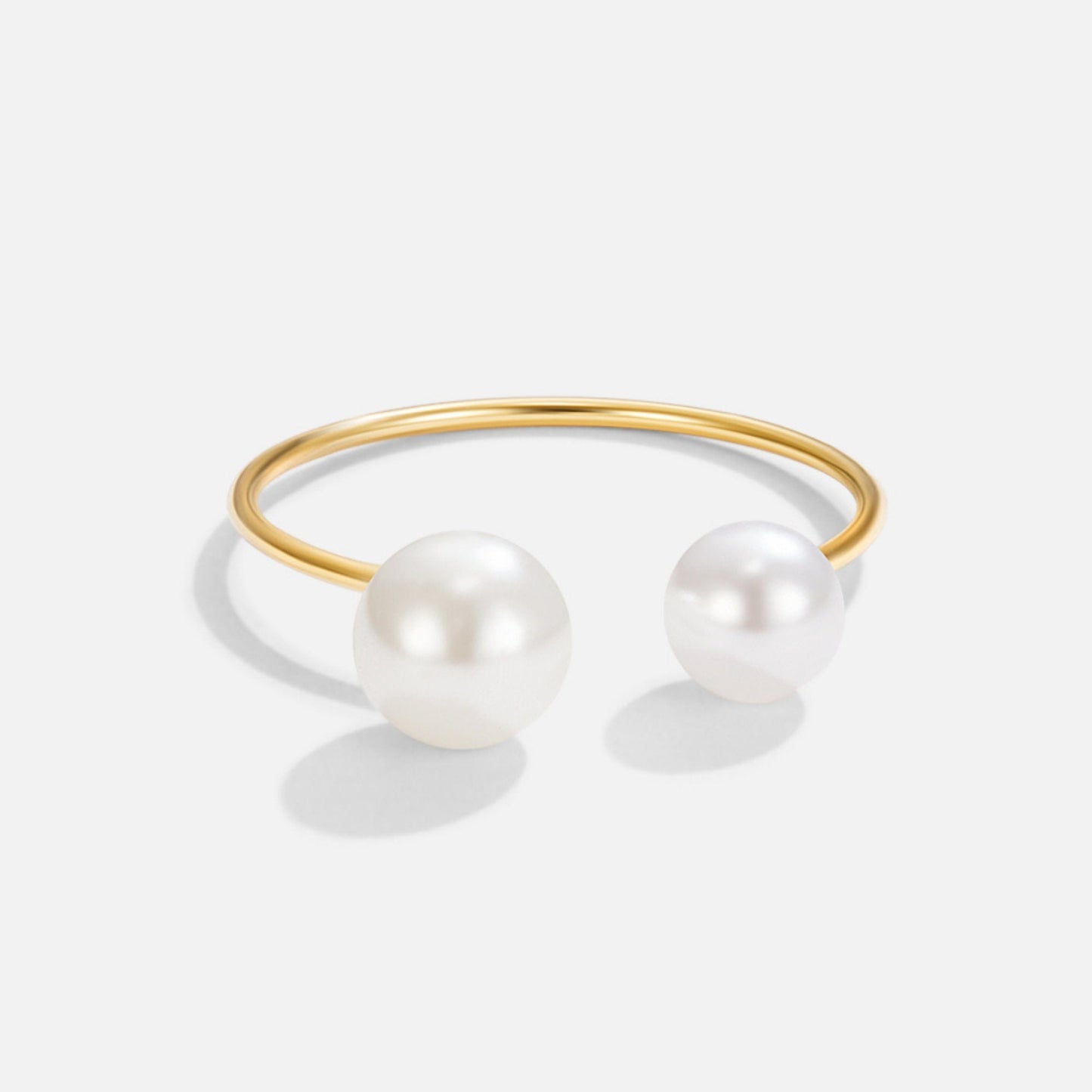 Iconic Golden Orbit Pearl Ring – FIORENE