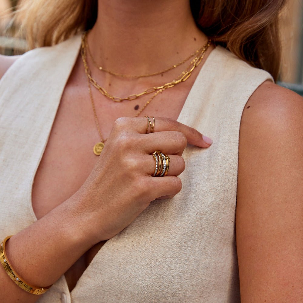 Golden Tiered Link Ring – FIORENE